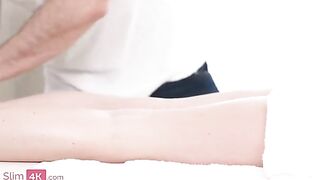 Masseur with a handsome face seduced his sweet client