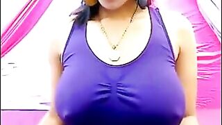 T-shirt not enough to cover her tits