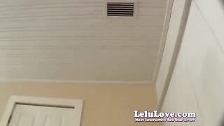 Girl savors the taste of sperm and receives a cumshot