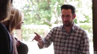 A member had sex with a beautiful blonde with fake tits