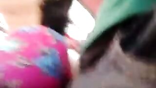 A man has long been rubbing risers on a bus with girls