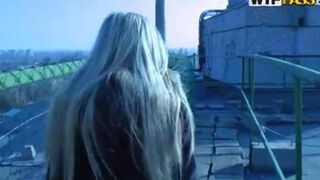 Tourist left his girl in the mountains and fucked Pikaper’s ass