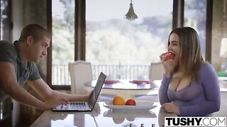 Natasha Niis gets banged after breakfast by her husband
