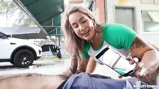 A girl gets her panties wet and fucks with a mechanic