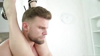 A mature woman fucked in her anal by a man and he came on her