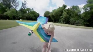 A girl wants to have sex directly in nature