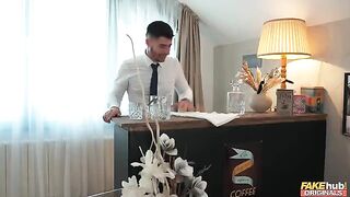 A man with a big dick wants to cum in the mouth of sexy MILF