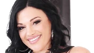 Madam, your anal generosity knows no bounds. The hottest ass in the world!