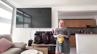I'm gonna finish this and put my dick in my mouth, a steamy HD scene