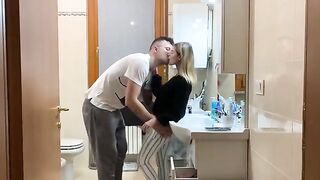 My brother's girlfriend gets closed in the bathroom and wants to be fucked