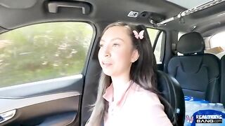 Easy to suck mouth. An amateur guy shot a blowjob video with his pretty Asian girlfriend