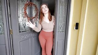 A hot MILF is waiting for someone to appreciate her bed