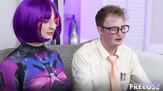 Pretty baby aliens also love to lick pussy