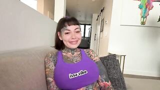 A girl with a split tongue has sex without protection and gets creampied