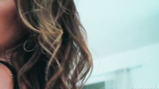 The man sees the ass of a brunette and cannot resist it