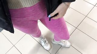 Babe has sex in the toilet with her boyfriend during a school trip