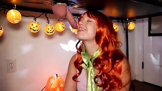 The guy made a rhythm with his lips, and Daphne moaned passionately