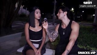 The best pick up lines to get laid with Colombian girls