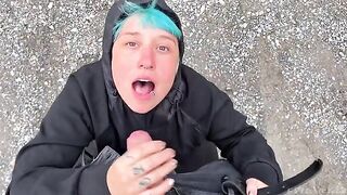 I'm dying to suck cock, I can't hold back