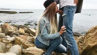 A hot blondie babe gets her mouth filled with cock outdoors
